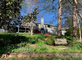 34 Larkspur Ct, Asheville, NC 28805