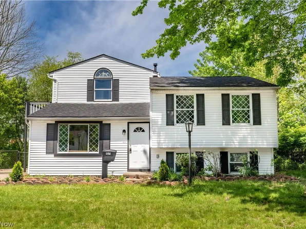 1271 Carol Dr, Kent, OH 44240