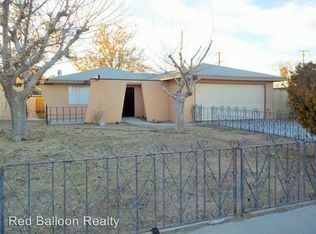 121 S Desert Candles St, Ridgecrest, CA 93555