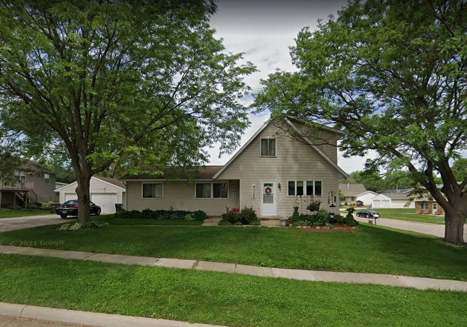 4025 - 4027 Heritage Rd. — Photo 1