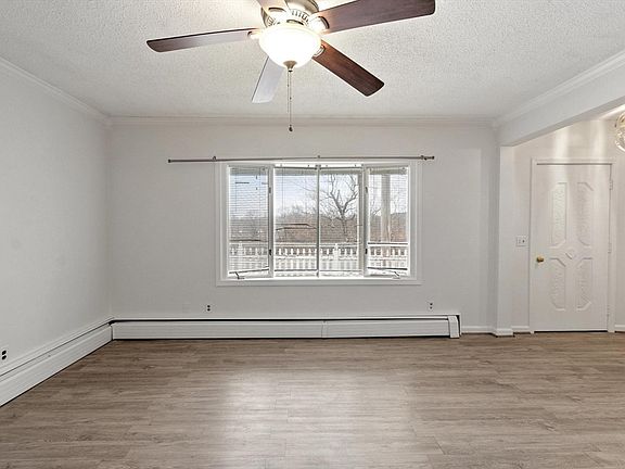 3rd image of 524 Merrimack St