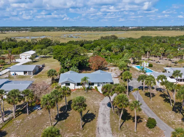 4003 S Indian River Dr, Fort Pierce, FL 34982
