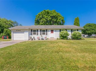 245 Dohrcrest Dr, Rochester, NY 14612