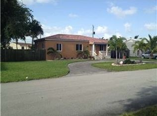 7470 SW 16th St, Miami, FL 33155