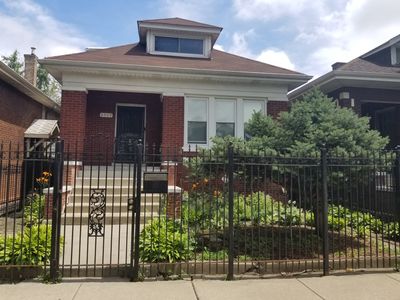 6509 S Campbell Ave, Chicago, IL, 60629