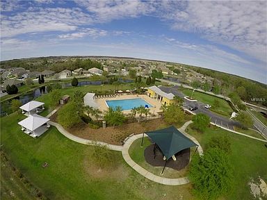 oak creek village pool