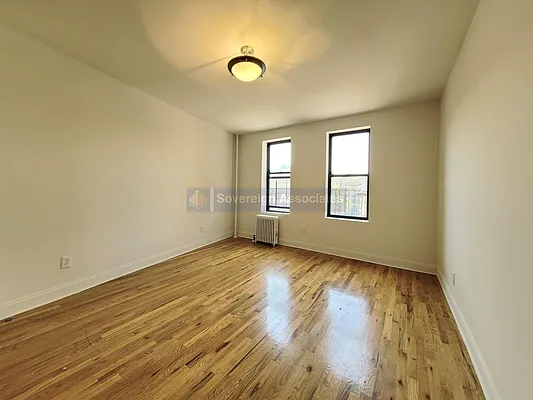 Rented by Sovereign Associates | media 13