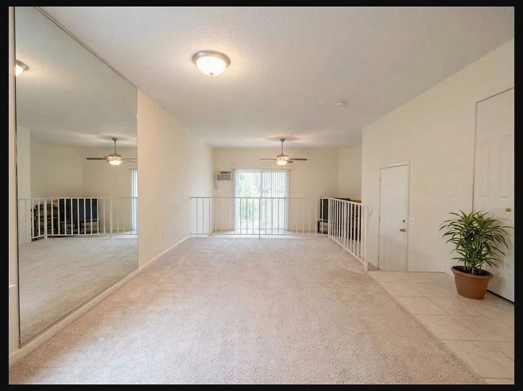 2 bed, 1.5 bath, 1120 sqft, $2,000 — Photo 1