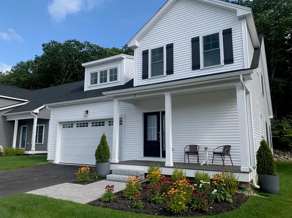 27 Salisbury Hill Blvd #8, Worcester, MA 01609