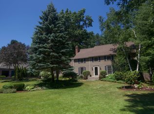 100 Revere Rd, Queensbury, NY 12804