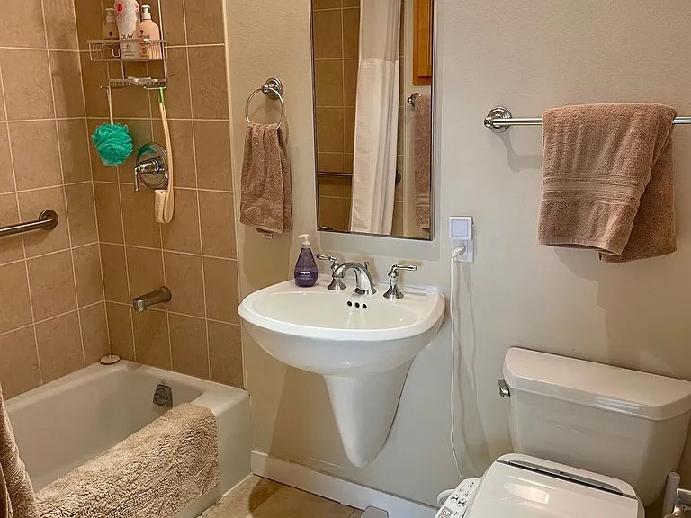 421 Olohana St #2703 — Photo 23