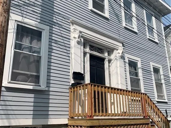 32 Ann St, Newport, RI