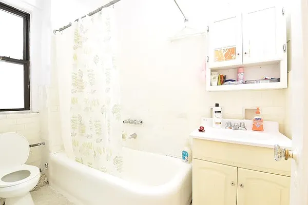 Rented by (Legacy) NY Quality Living Uptown | media 15