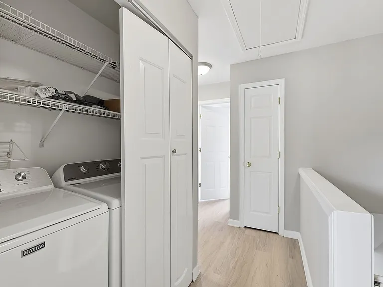 3221 Mannington Dr — Photo 23
