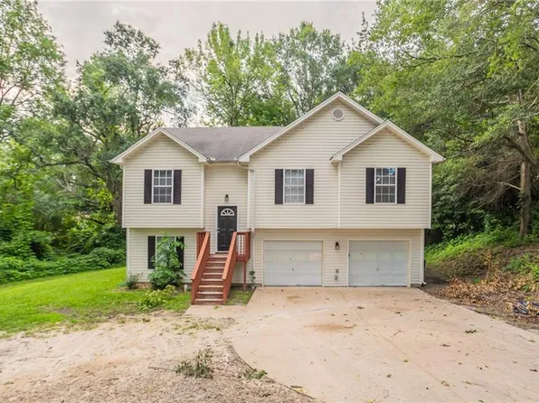 5069 Jonesboro Rd, Union City, GA 30291