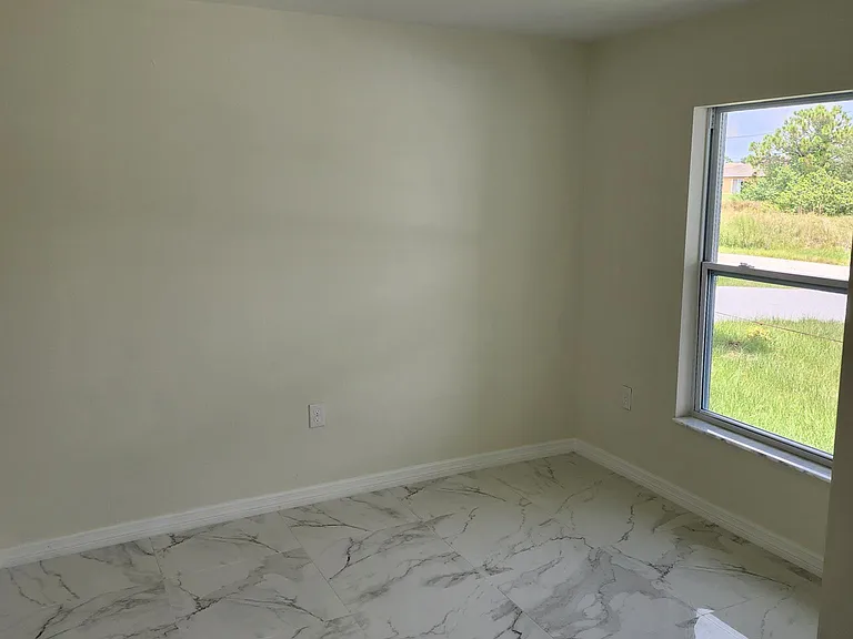 2127 Armour Rd — Photo 18