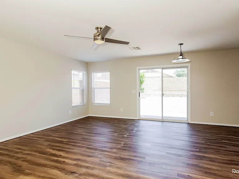 11706 W Poinsettia Dr — Photo 5