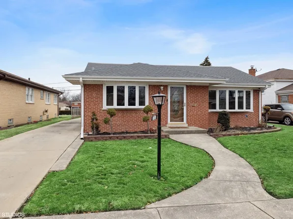 1001 Cromwell Ave, Westchester, IL 60154