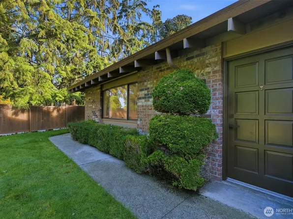 2802 Garden Court #A, Steilacoom, WA 98388