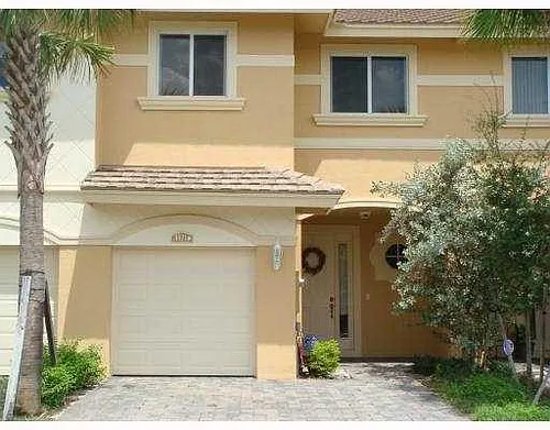 4331 Berkshire Wharf Dr Photo 1