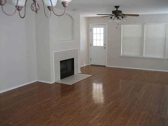 3rd image of 3712 Limestone Mesa