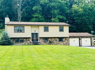 3034 Ridgemont Cir, Kingsport, TN 37663