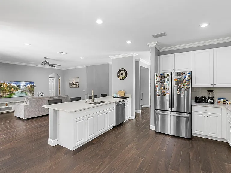 4228 Laurel Ridge Cir — Photo 19