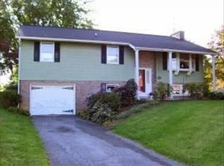 229 Brian Ave, Mount Joy, PA 17552