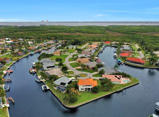 2001 SE 21st St, Cape Coral, FL 33990