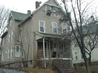 43 Acushnet Ave, Springfield, MA 01105