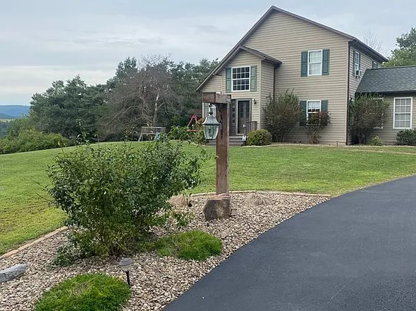323 Good Shepherd Rd, Montoursville, PA 17754