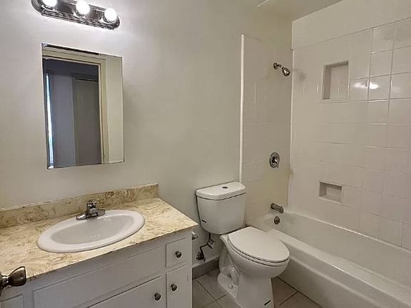 3rd image of 10750 Palms Blvd APT 303