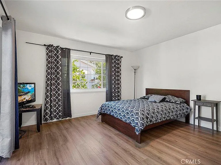 16757 Ludlow St — Photo 8