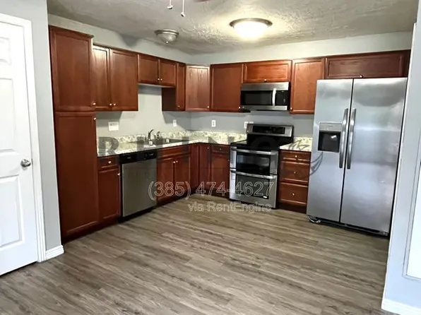 8042 W Copperfield Pl Unit 21, Magna, UT 84044