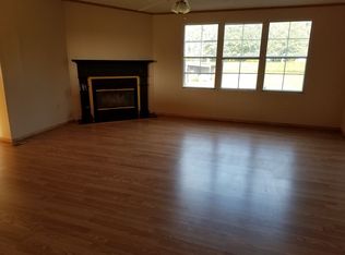 102 Cypress Ln, Godwin, NC 28344