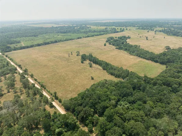 475 County Line Rd, Dale, TX 78616
