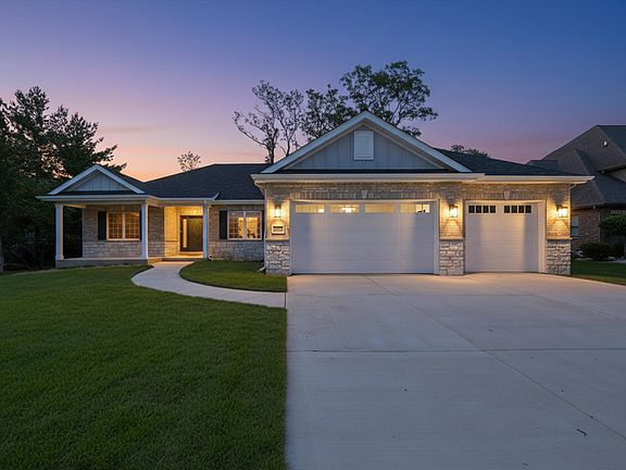 2nd image of 21339 S Wooded Cove Dr