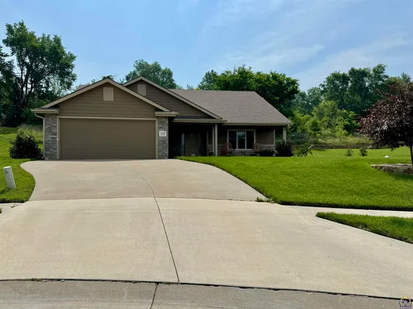 4428 SW Brandywine Ln, Topeka, KS 66610