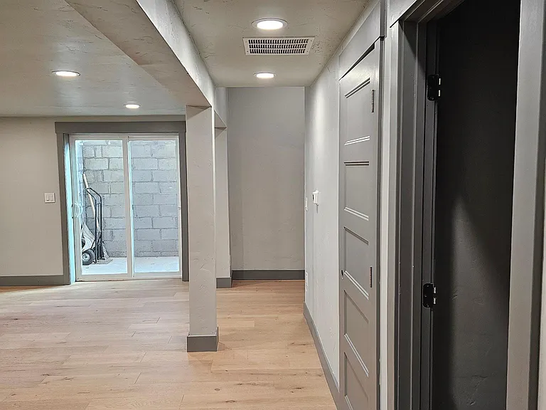 7559 S Quay Ct — Photo 4