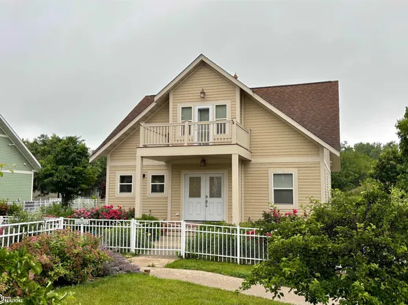 50 E Golden Ln, Fairfield, IA 52556