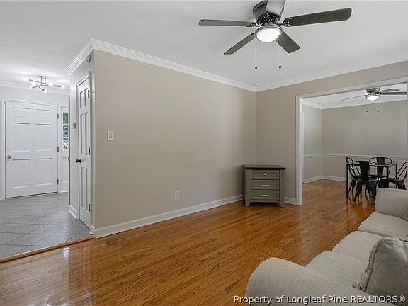 5th image of 2600 Colgate Dr