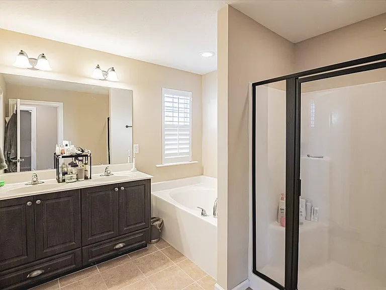 531 Brantley Cove Cir — Photo 12