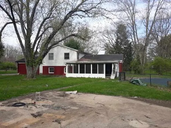 8204 Red Bud Eln, Indianapolis, IN 46256