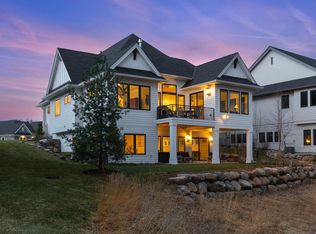 7070 Highland Ct, Eden Prairie, MN 55346