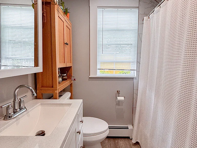47 Laurel St #1 — Photo 14