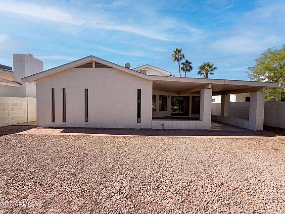 5th image of 318 W KINGS Avenue