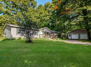 6672 Burr St, Benzonia, MI 49616