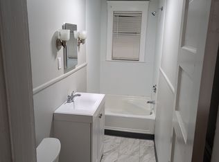 214 Estes St APT 1, Woonsocket, RI 02895