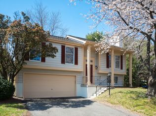 12518 Misty Water Dr, Herndon, VA