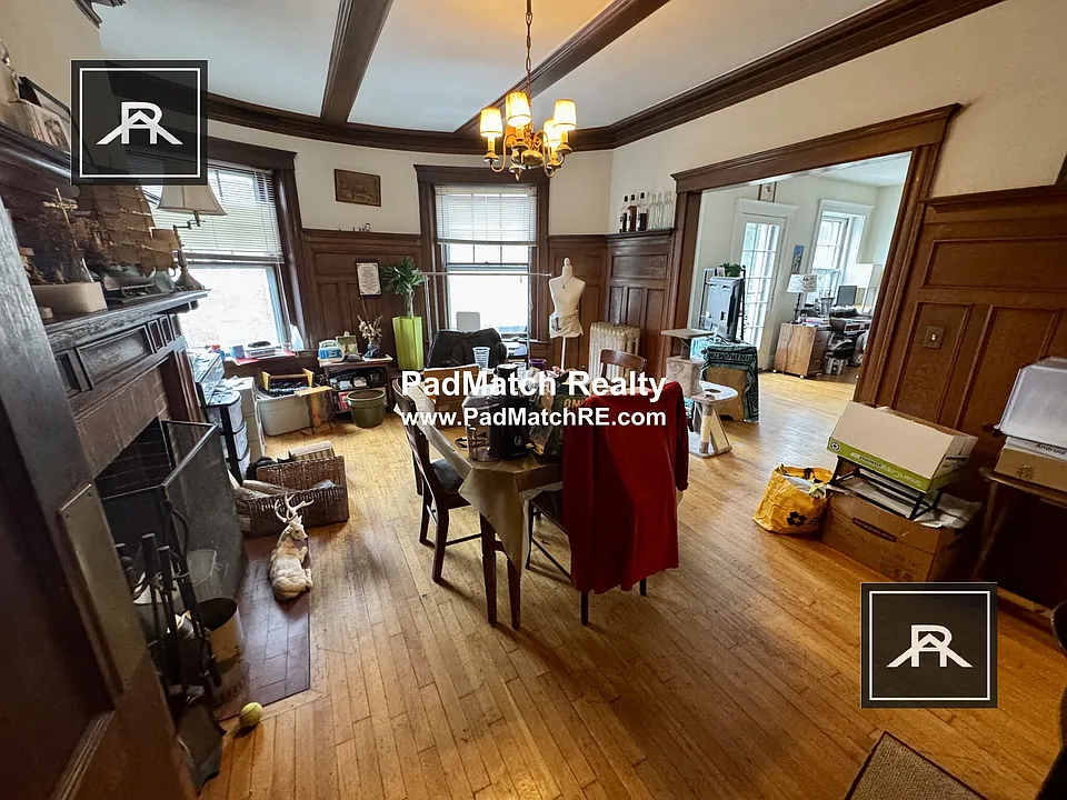 108 Strathmore Rd #3